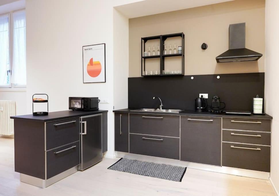 Navigli-Bocconi Spazio Luce Design Appartement Milaan Buitenkant foto